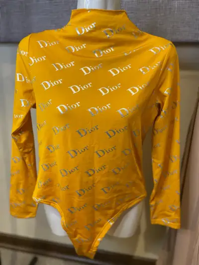 Body amarillo con logo Dior - miniatura 1