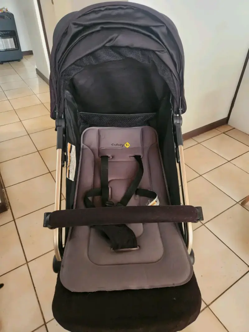 Coche de bebé plegable compacto - 5