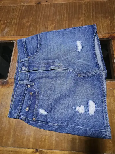 Falda Levi's - miniatura 1