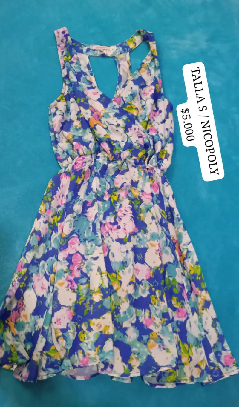 Vestido floral Nicopoly talla S