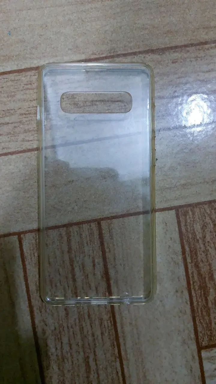 Samsung Galaxy S10+ azul en buen estado - 4