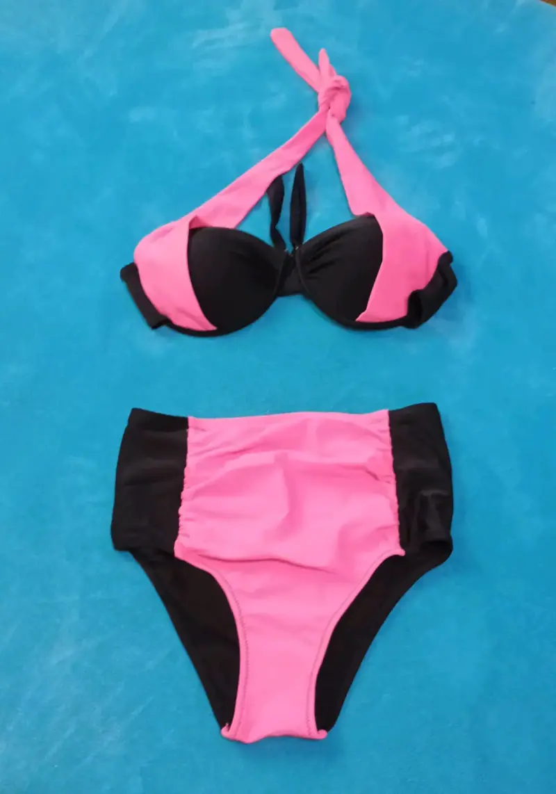 Bikini retro rosa y negro