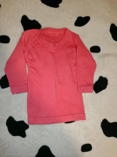 Conjunto de ropa para bebé color rosado con rojo - miniatura 2