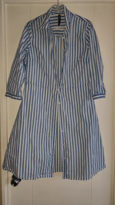 Vestido camisero a rayas azul  talla S/M - miniatura 1