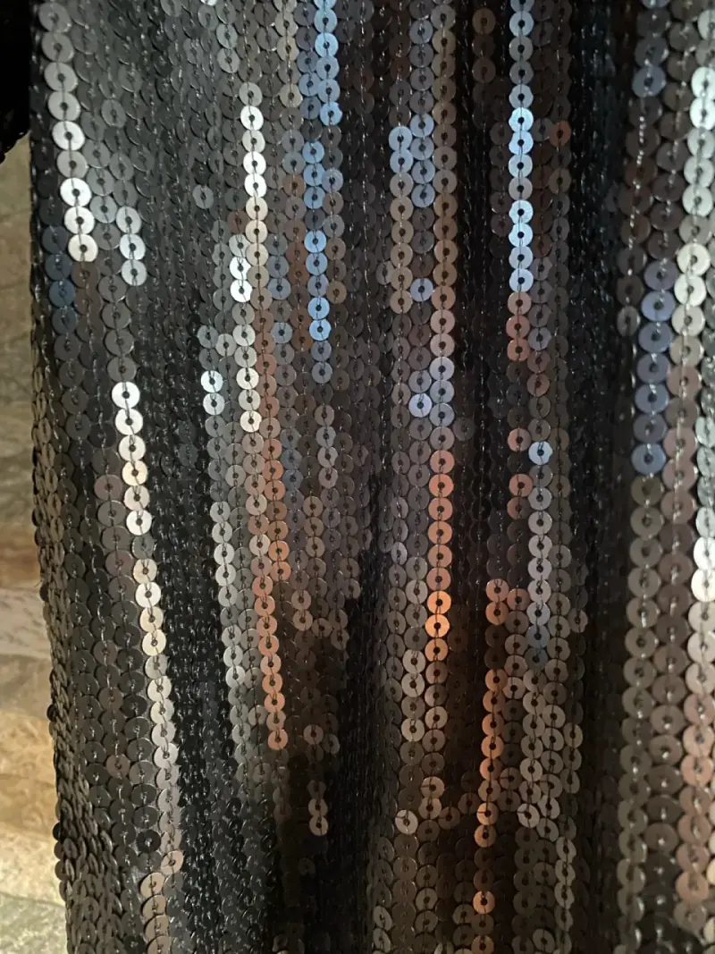 Bolero negra con lentejuelas brillantes - 2