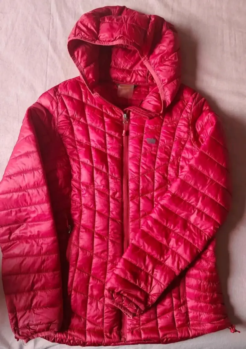 Chaqueta acolchada  con capucha - 1