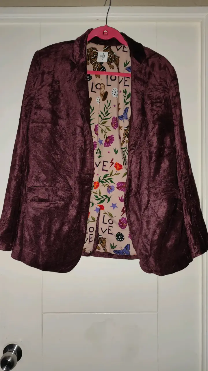 Blazer de terciopelo burdeos con forro estampado - 1