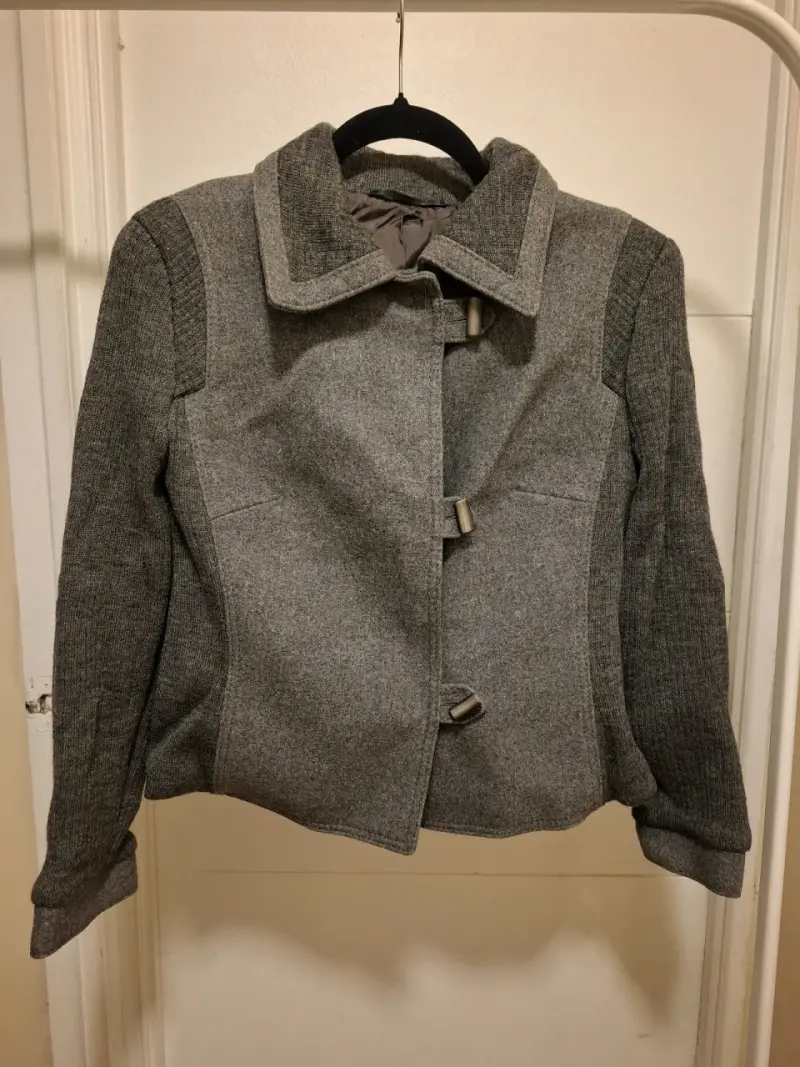 Chaqueta gris de lana - 1