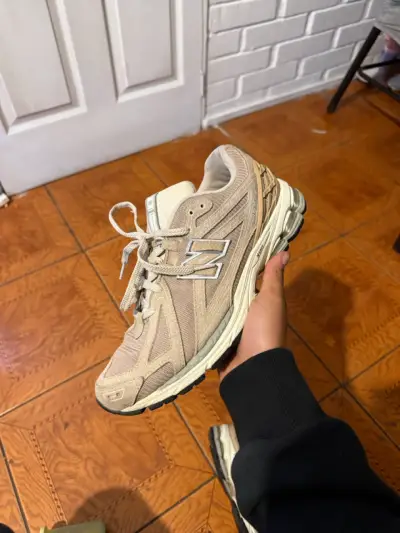 Zapatillas deportivas new balance 1906R - miniatura 1