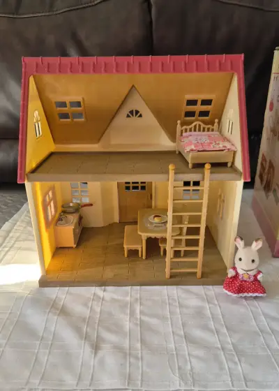 Casa de juguete Sylvanian Families - miniatura 2