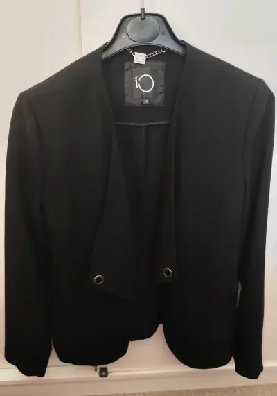 Blazer negro elegante marca IO - miniatura 1