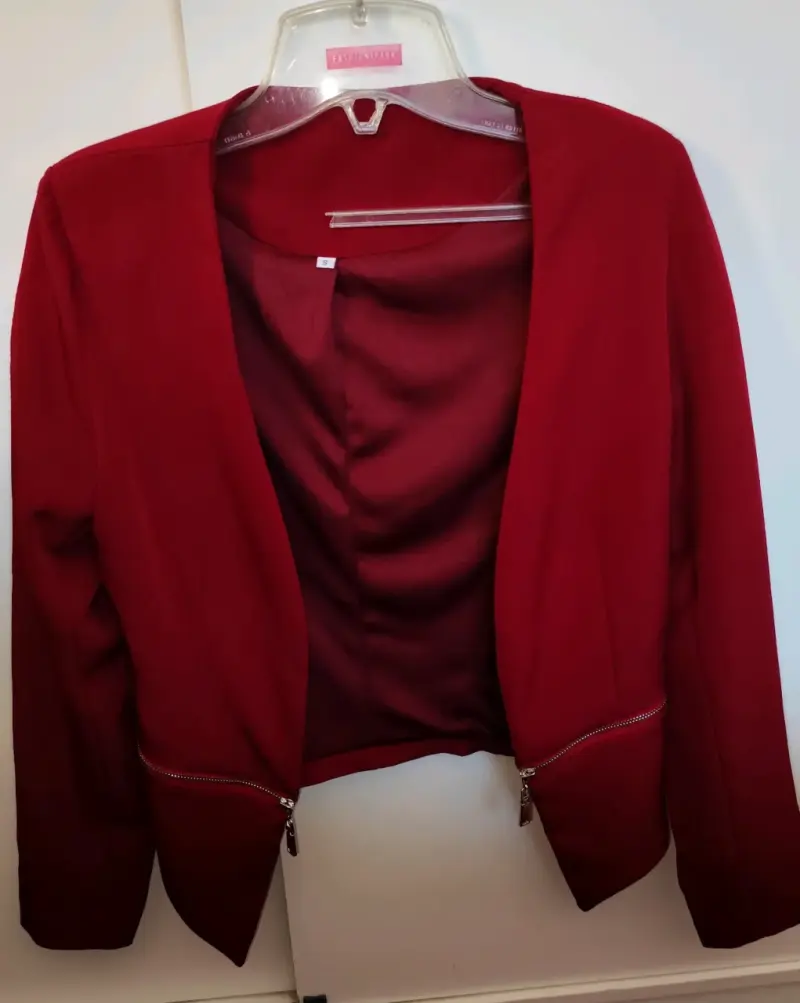 Blazer negro elegante marca IO - 2