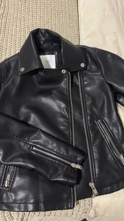 Chaqueta de eco cuero negra Alaniz - miniatura 2