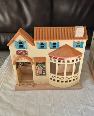 Set de juego Sylvanian Families Village Pizzería - miniatura 4