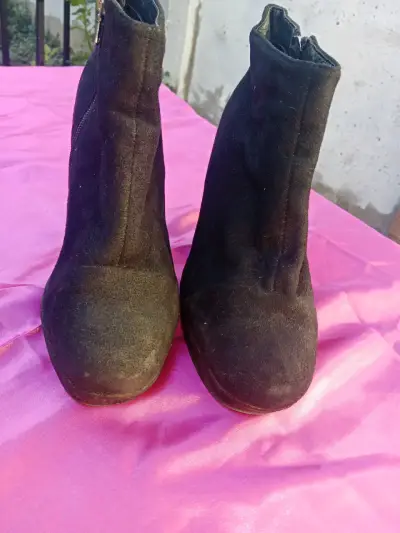 Botines de gamuza negros para mujer - miniatura 1