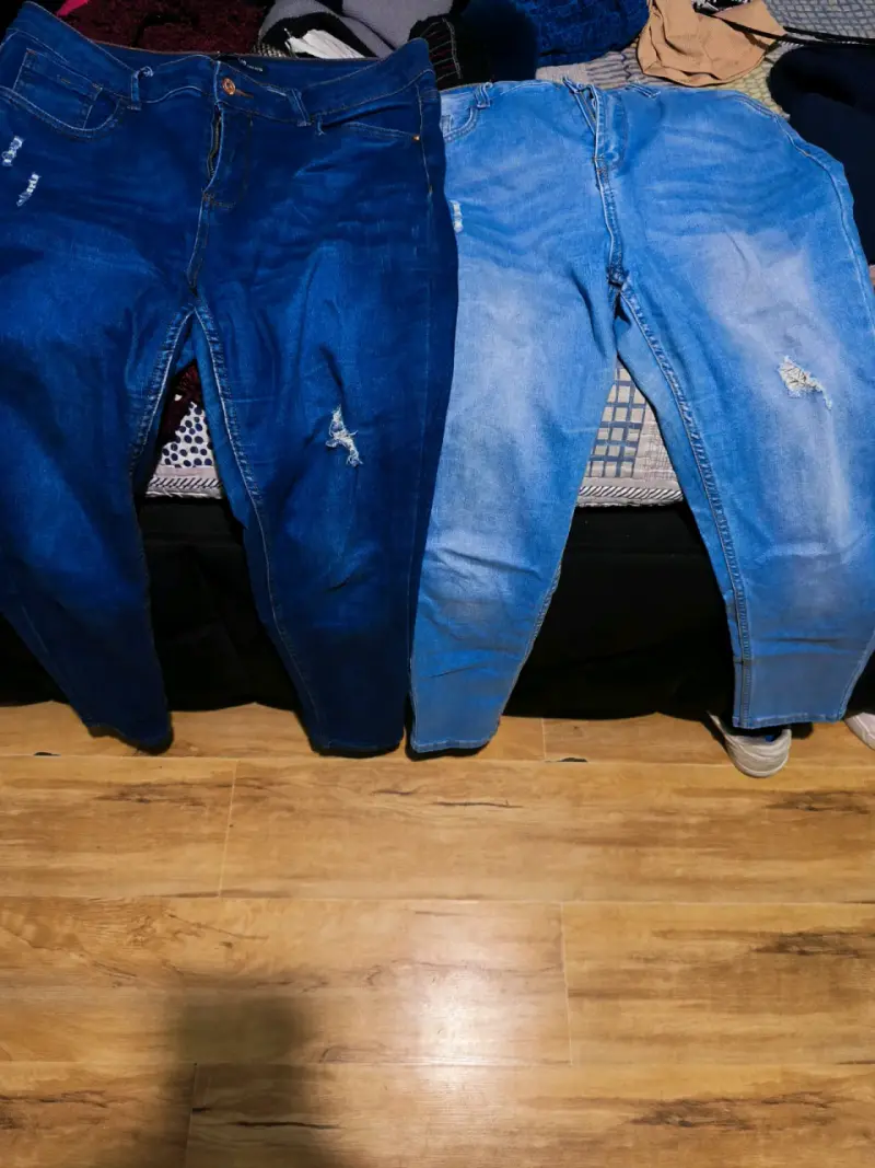 Jeans azul desgastado para mujer - 4