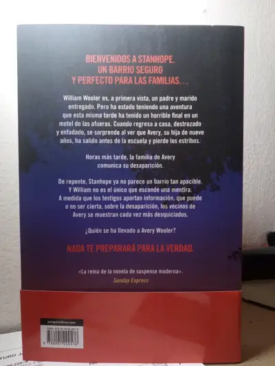Aquí Todos Mienten, Shari Lapena. Libro. - miniatura 2