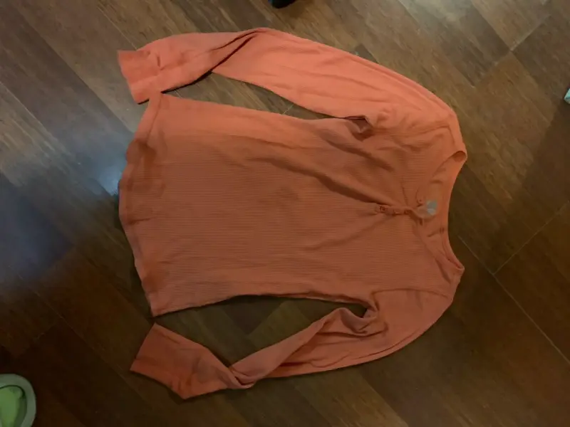 Polera manga larga color naranja - 2
