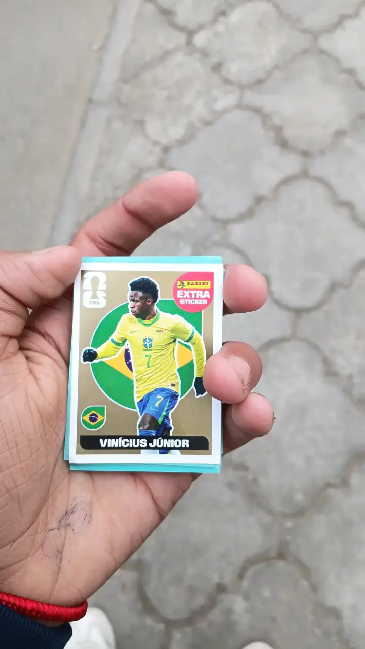 Lámina Panini Vinicius Júnior Brasil