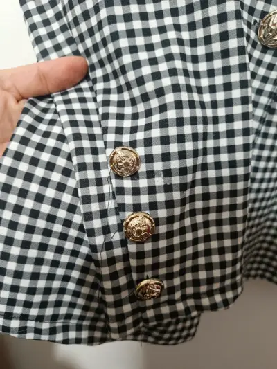 Blazer a cuadros blanco y negro elegante - miniatura 3