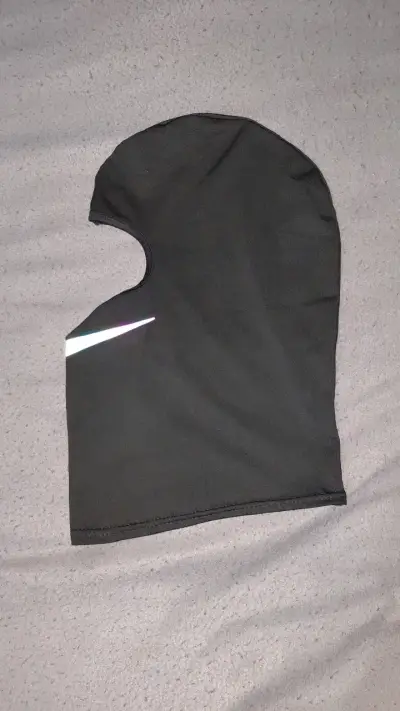 Pasamontañas negro Nike deportivo - miniatura 2
