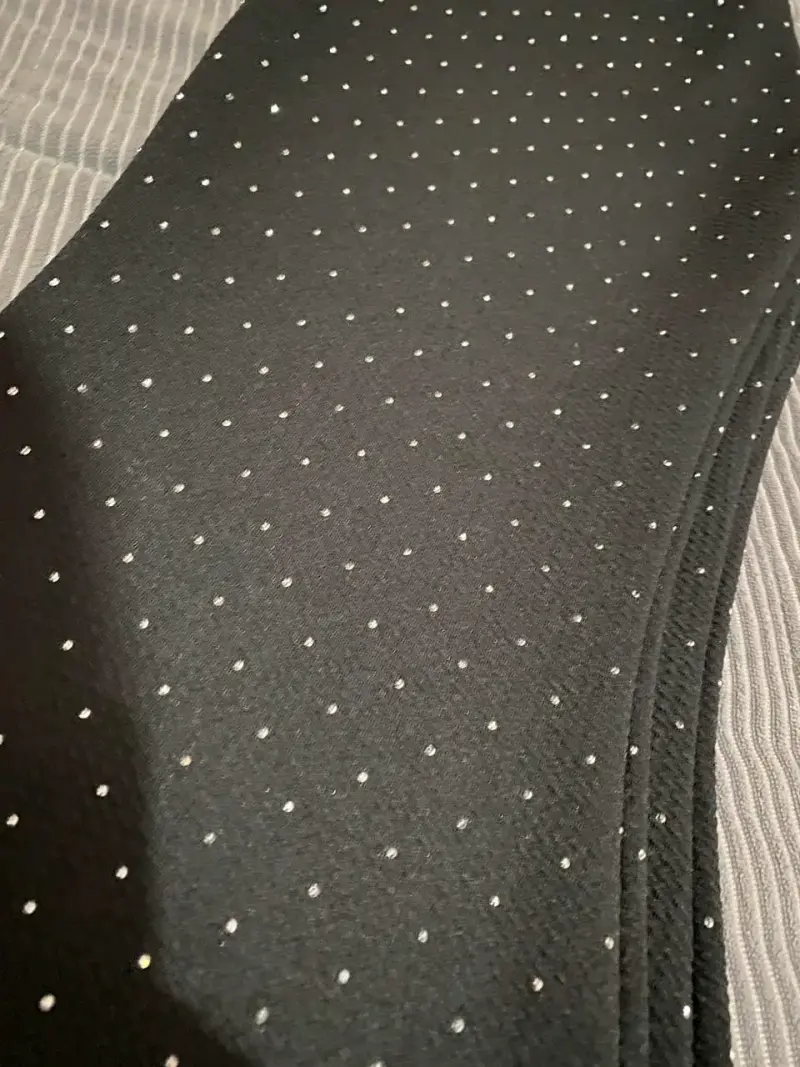 Pantalones negros con puntos brillantes - 2