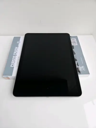 iPad Air 4ta Gen gris poco uso - miniatura 4