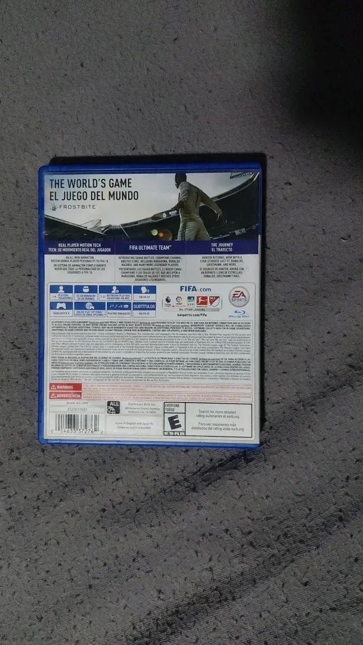 Juego FIFA 18 para PS4 en buen estado - 2