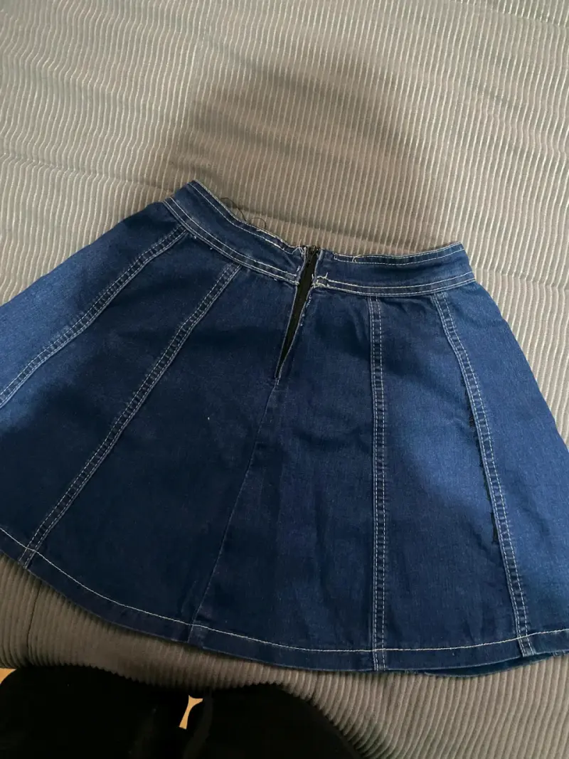 Falda de mezclilla azul acampanada - 2