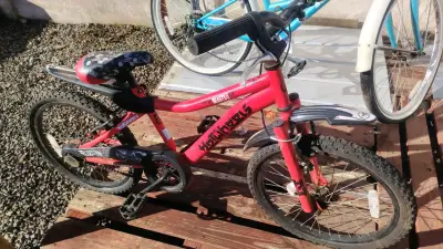 Bicicleta urbana Rave azul con canasto - miniatura 2