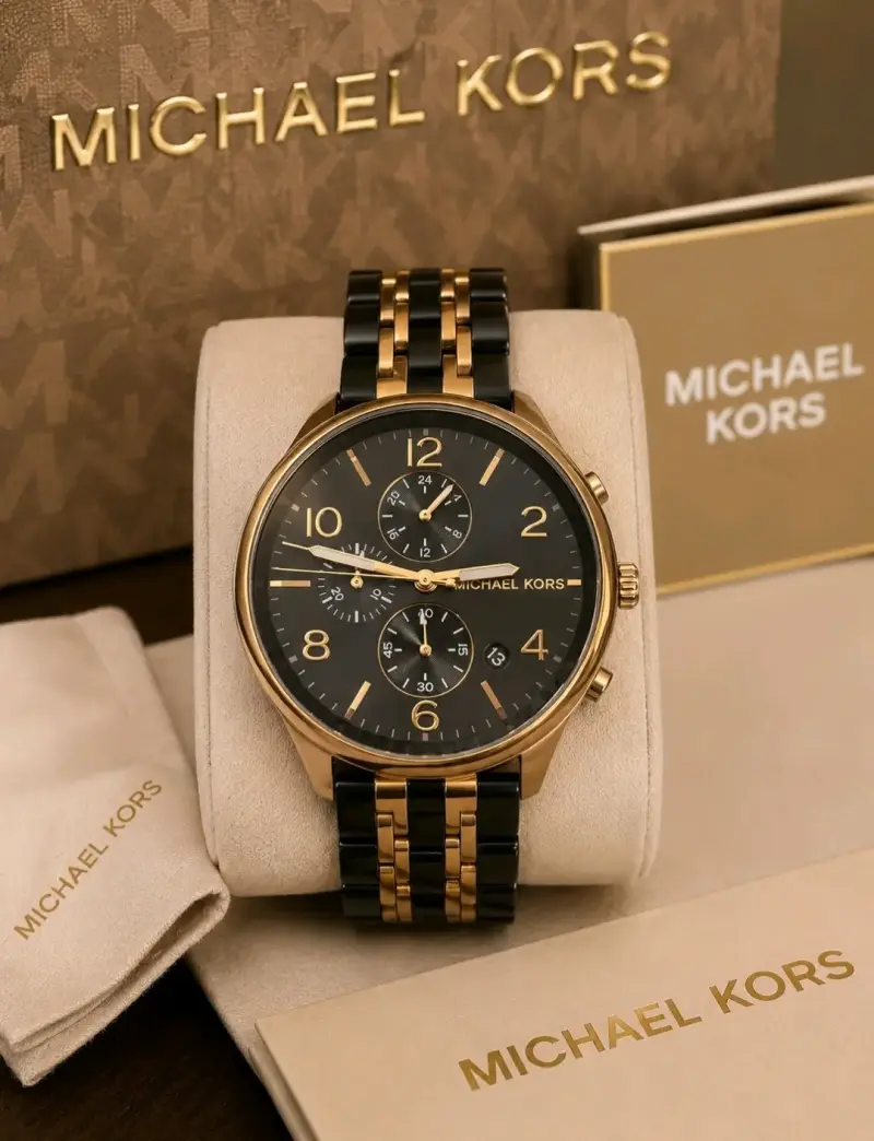 Reloj Michael Kors dorado y negro - 2
