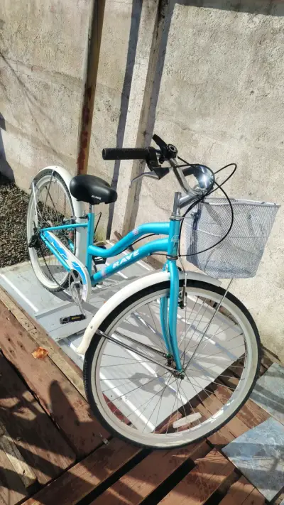 Bicicleta urbana Rave azul con canasto - miniatura 1