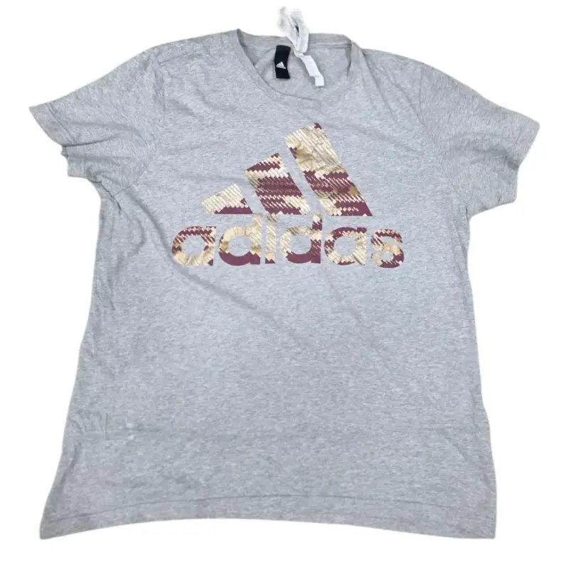 Polera Adidas gris con logo estampado - 4