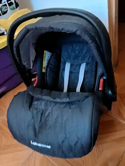 Silla de auto para bebé marca Infanti - miniatura 1