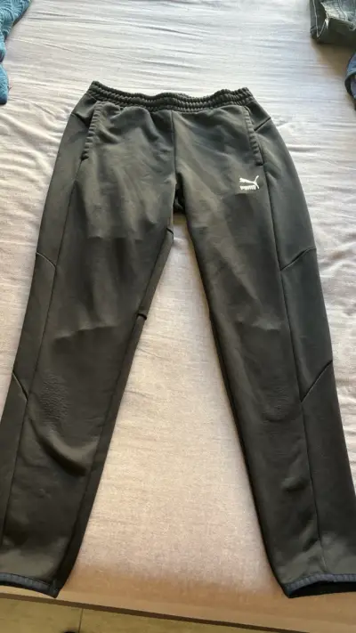 Pantalones deportivos Puma negros para hombre - miniatura 1