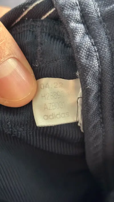 Pantalones deportivos Adidas negros con franjas - miniatura 2