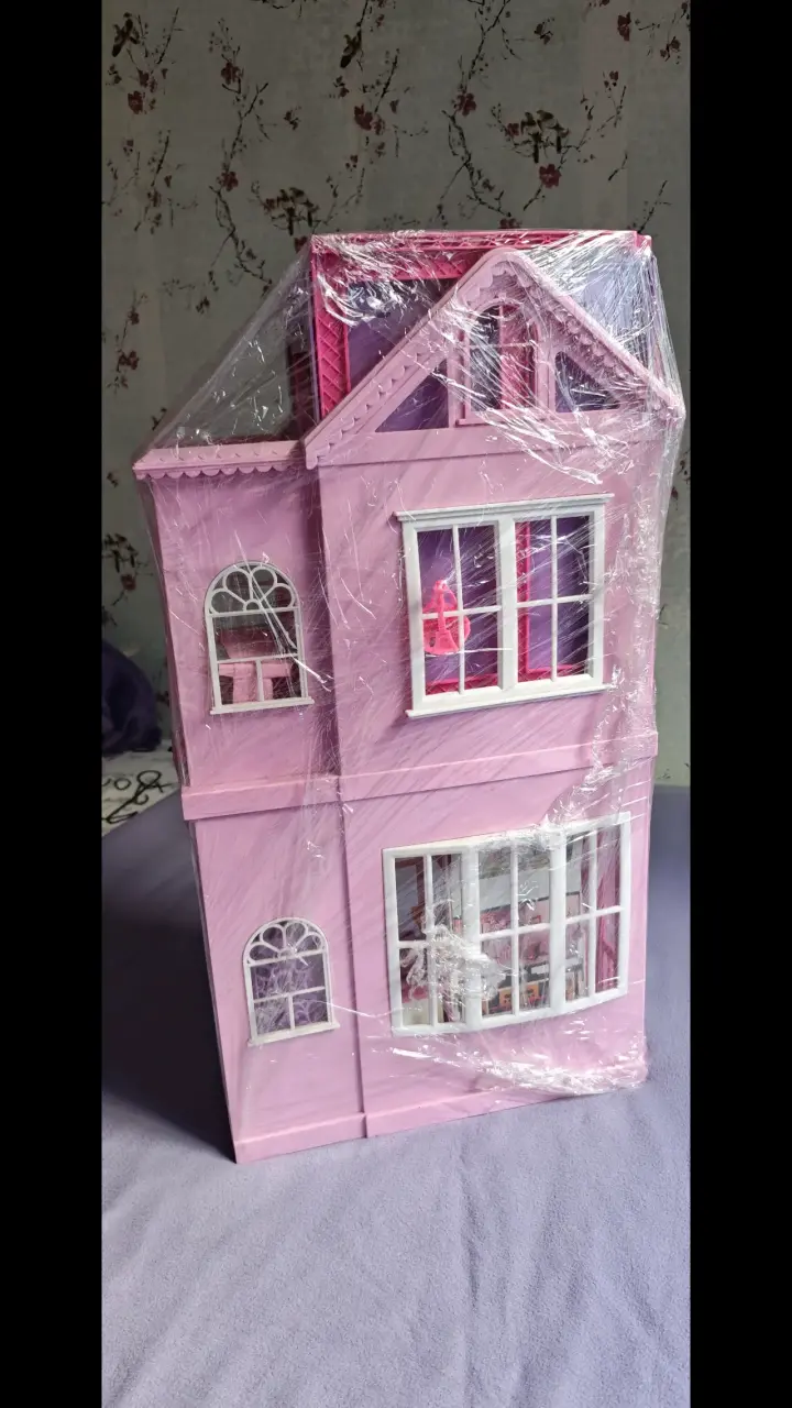Casa de muñecas Barbie de dos pisos - 2