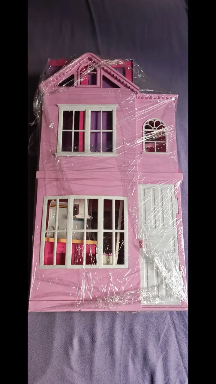 Casa de muñecas Barbie de dos pisos - 3