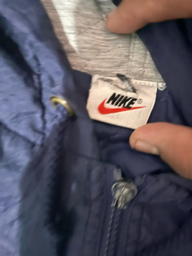 Chaqueta azul con capucha Nike de los años 90 - 4