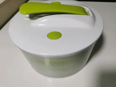 Centrifuga de ensaladas u otros alimentos. - miniatura 1