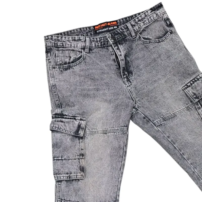 Jeans cargo gris con bolsillos laterales - 4