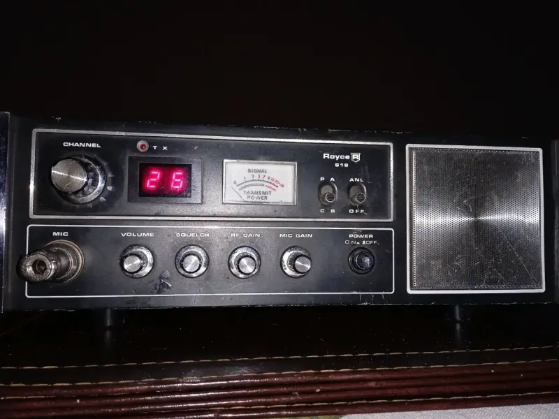 Radio CB vintage Royce 619 en buen estado - 3