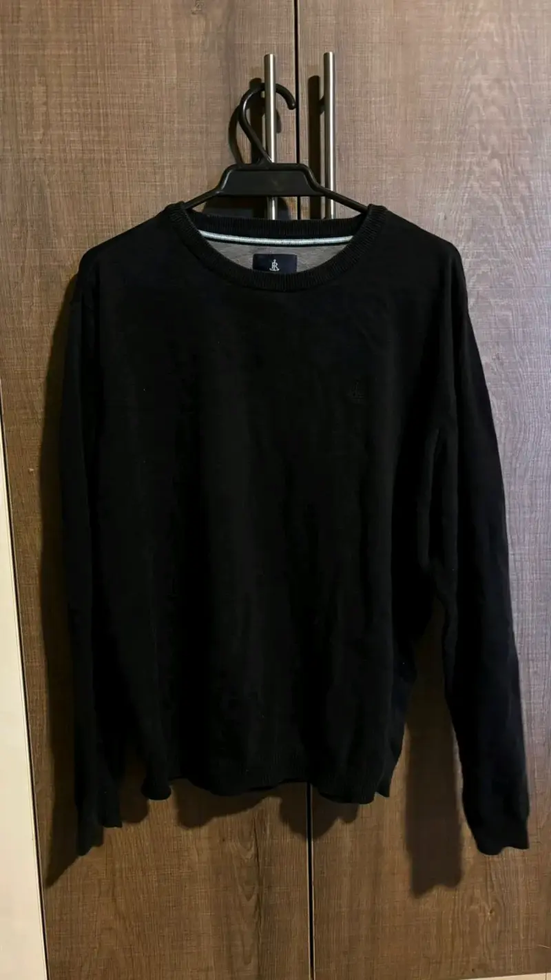 Suéter negro de lana para hombre - 2