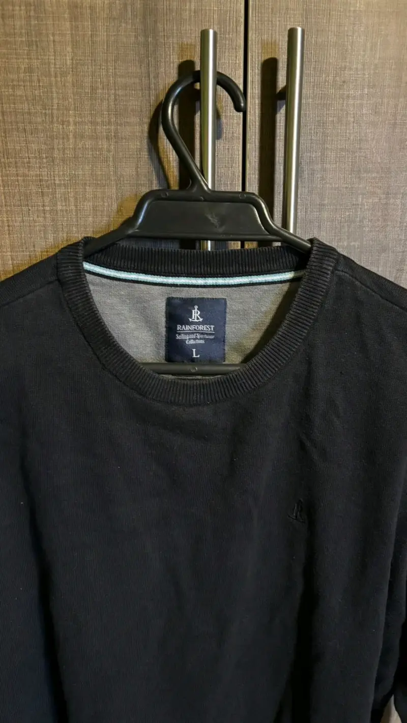 Suéter negro de lana para hombre - 3