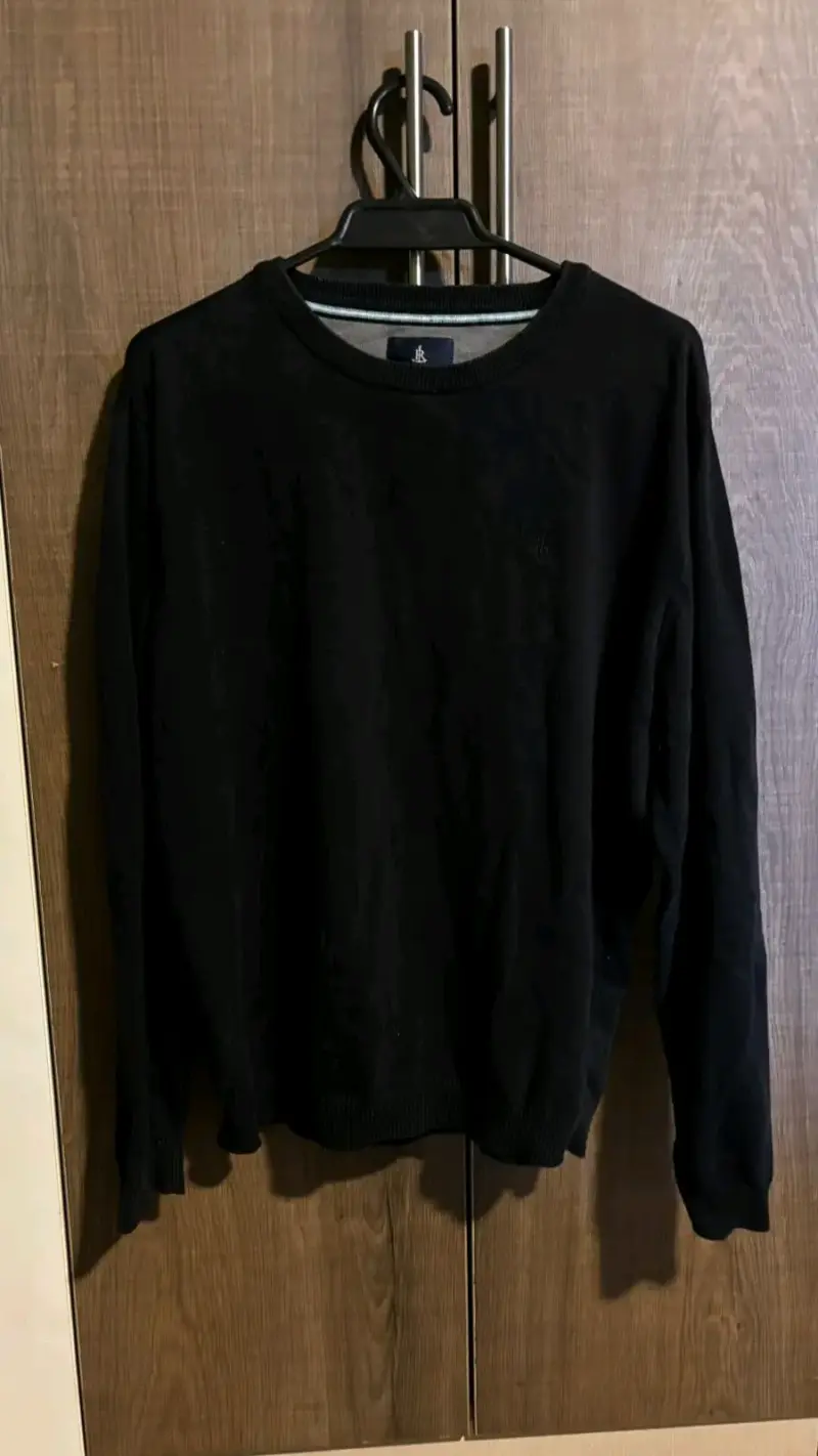 Suéter negro de lana para hombre - 4