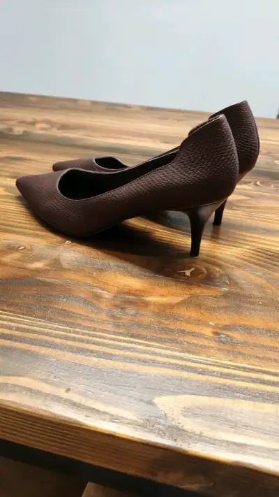 Zapatos de tacón marrón número 40 - miniatura 2