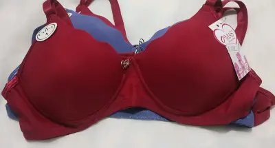 Sostén push-up rojo con detalle decorativo - miniatura 4