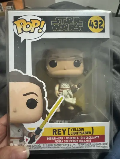 Funko Pop Star Wars Rey con dos sables - miniatura 2