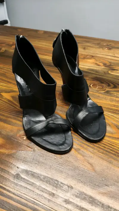 Sandalias negras de cuero Saverio di Ricci - miniatura 1