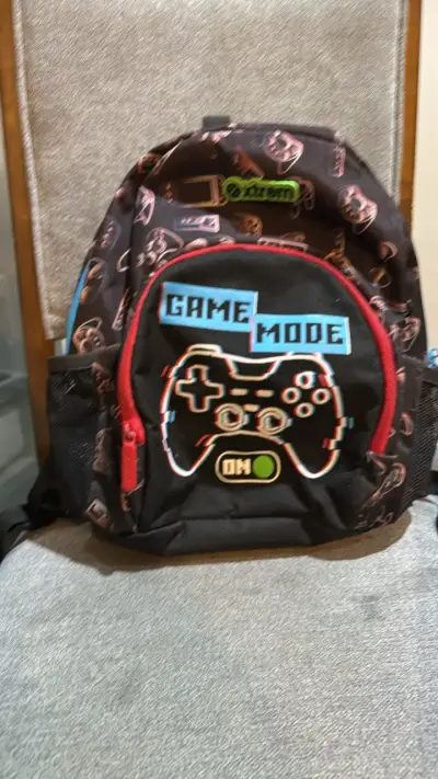 Mochila escolar gamer Xtrem - miniatura 1